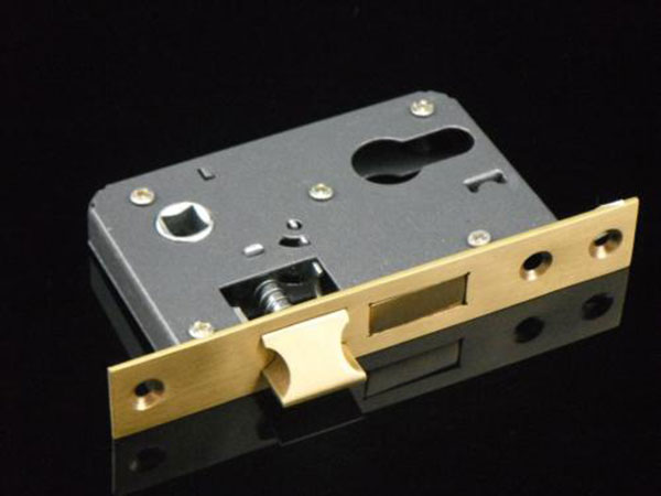 東臺(tái)開鎖價(jià)格（開鎖換鎖公司）