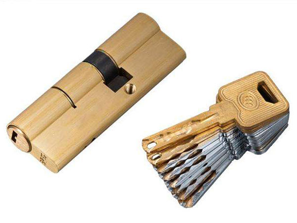 丹陽(yáng)防盜門開鎖（換鎖服務(wù)）