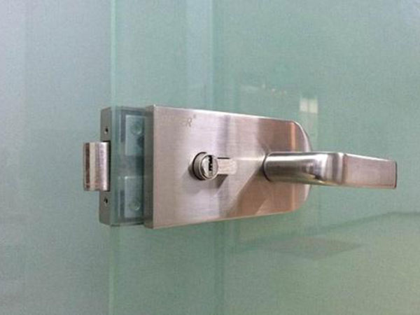 欒城區(qū)開(kāi)鎖公司（換鎖芯正規(guī)公司）